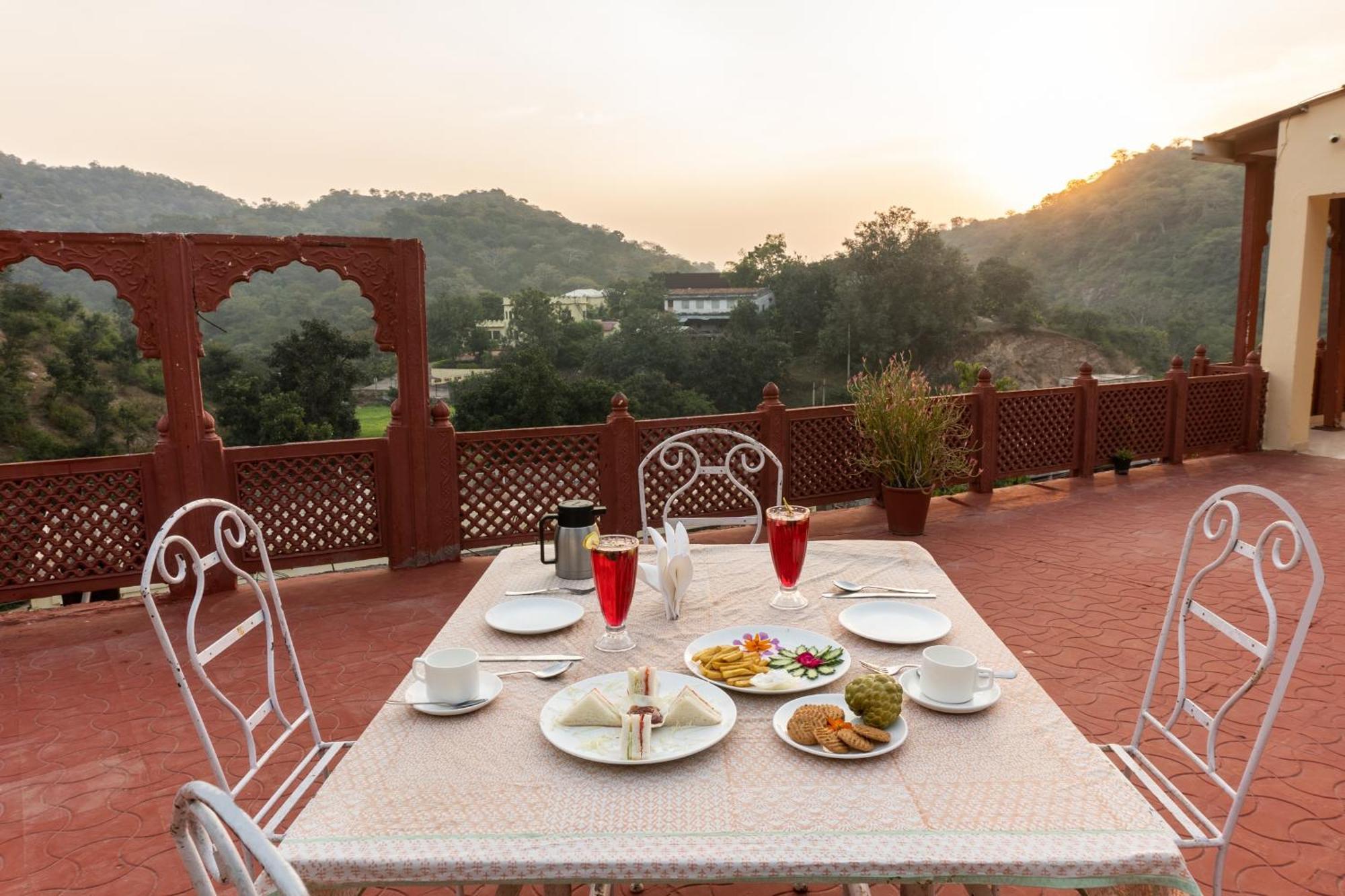 Treebo Kumbhal Castle, 2 Km From Kumbalgarh Fort Kumbhalgarh Dış mekan fotoğraf